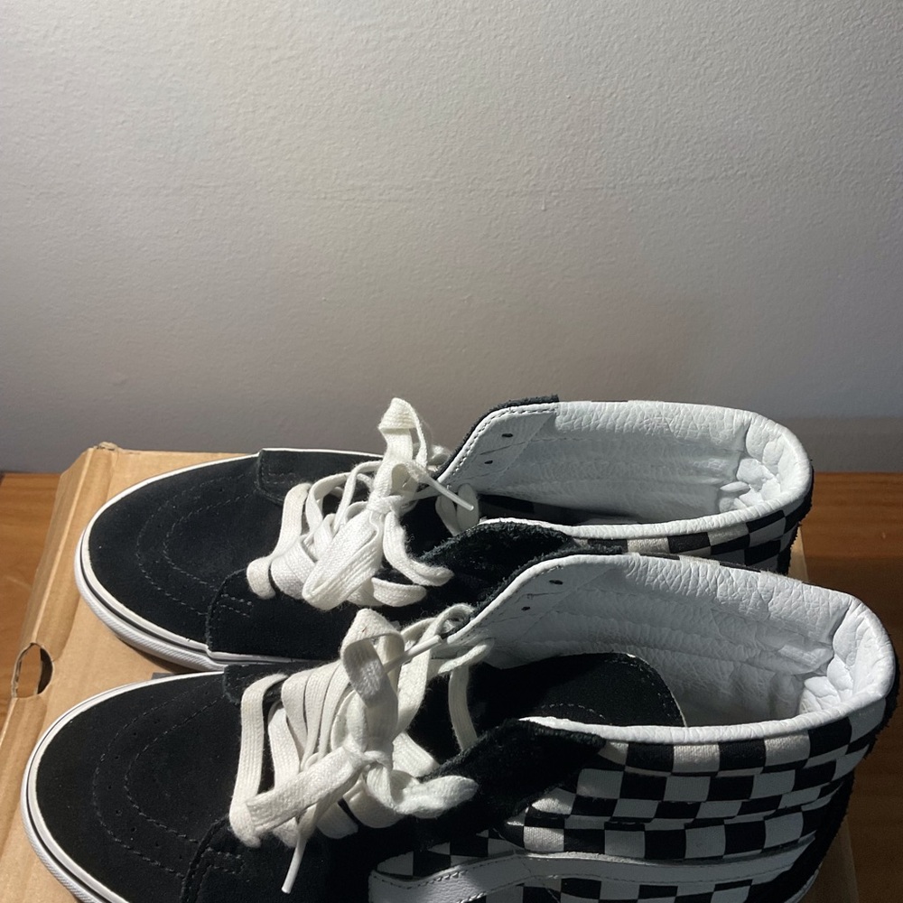 Vans Black & White Checker High-Top Skate Shoes size 8